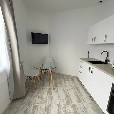 Cosy - Centre - Proche Tourny - Et T2 Apartmán *
