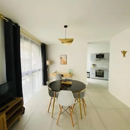 Cosy - Centre - Proche Tourny - Et T2 Apartmán *
