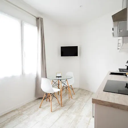 Apartmán Cosy - Centre - Proche Tourny - Et T2 *